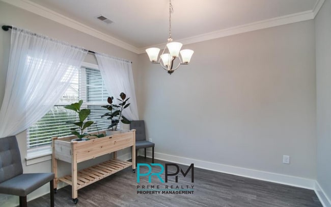 Building Photo - 826 Stonebriar St