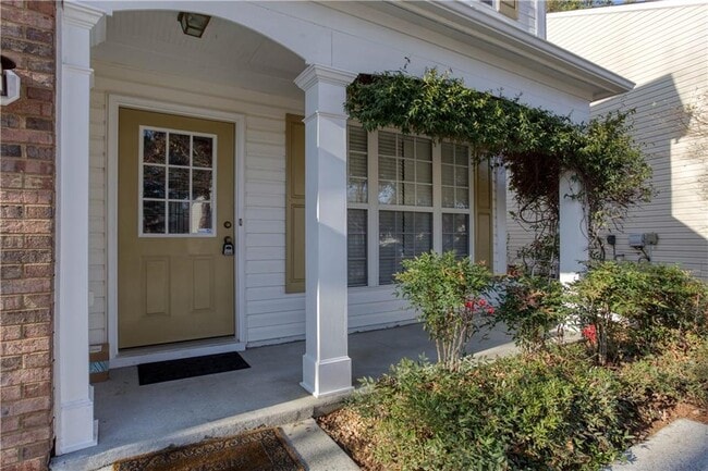 Building Photo - 380 Wittenridge Ct