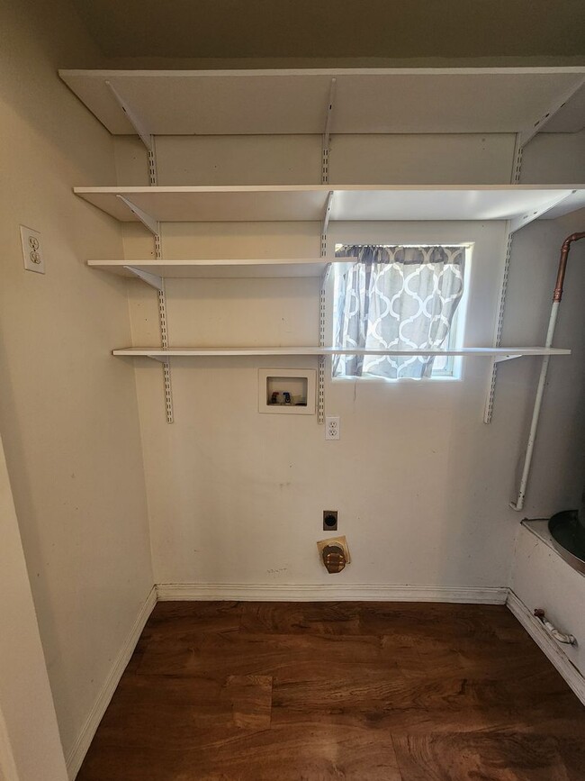 Building Photo - Cozy Cottage in Arroyo Grande