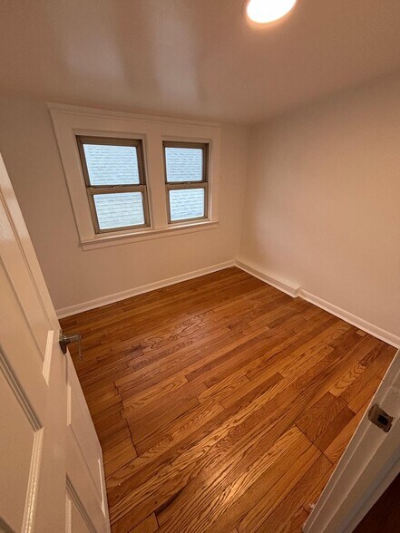 Building Photo - 58 Belmount Ave