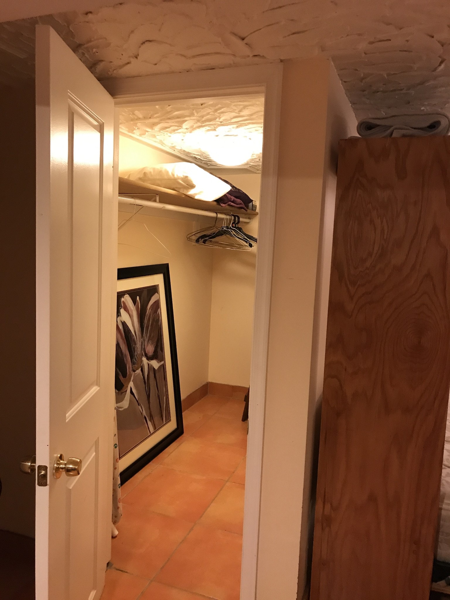 Walk in Closet - 6214 Lee Hwy
