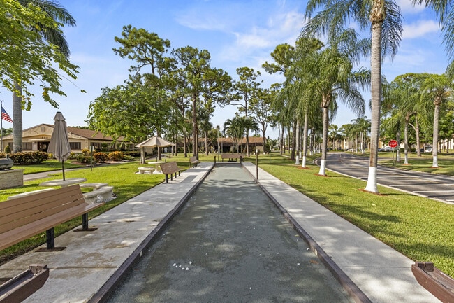Building Photo - 603 Sea Pine Way