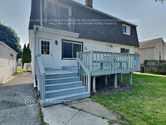 Building Photo - 9722 S 51st Ave