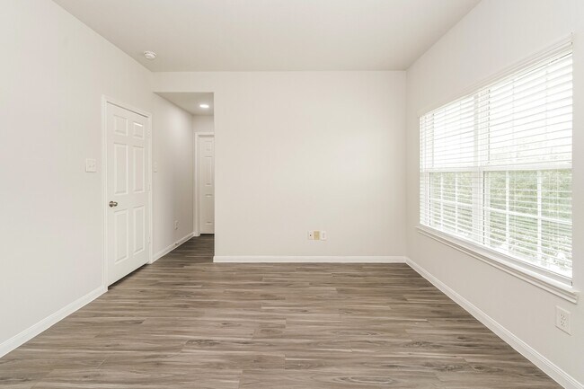 Building Photo - 13427 Ella View Lane