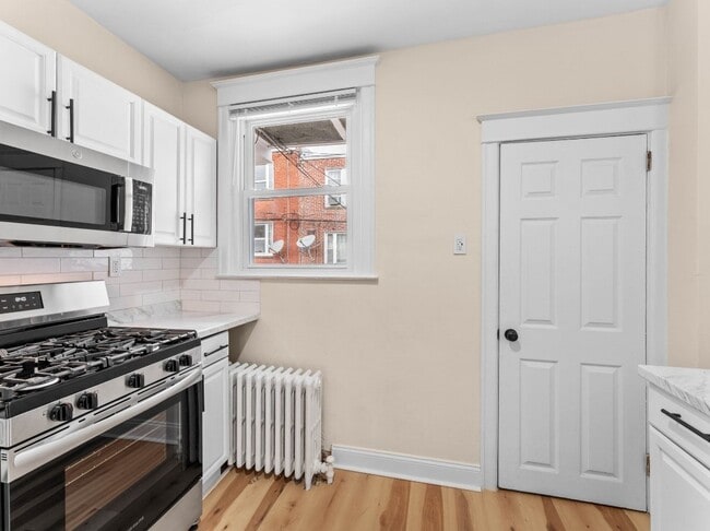 Building Photo - 1983 73rd Ave