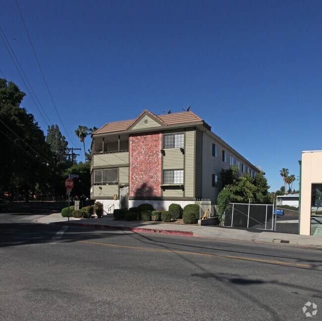 8603 Fenwick St 8603 Fenwick St Sunland CA 91040 Apartment Finder