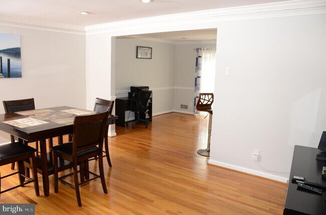 Building Photo - 6118 Tammy Dr