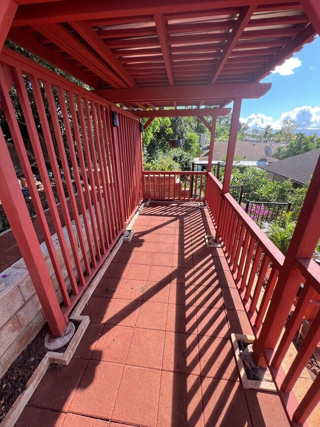 Building Photo - 348ADA