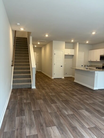 Building Photo - 7930 Triggerfish Wy