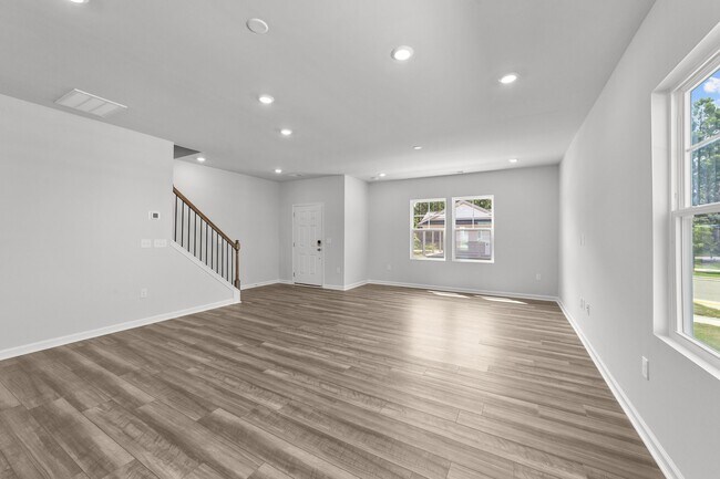 Building Photo - 5001 Microcline Trl