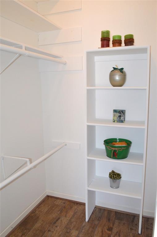 Building Photo - 10176 Oakberry St