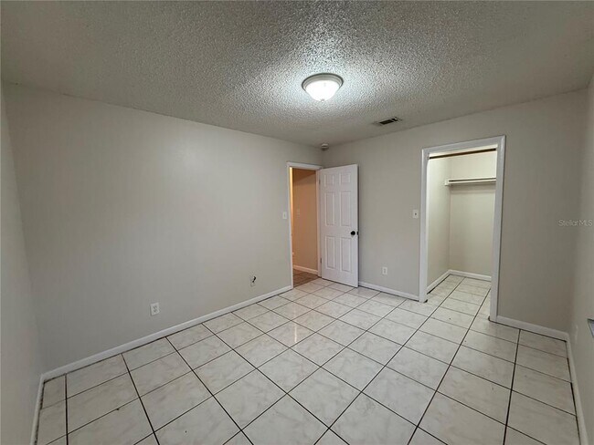 Building Photo - 34918 Ansley Ave