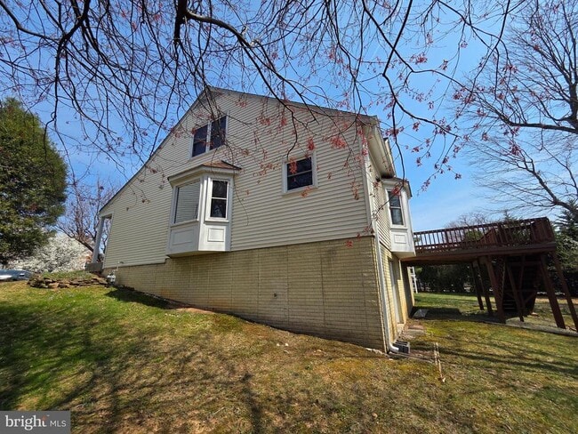 Building Photo - 2220 Cedar Mill Ct