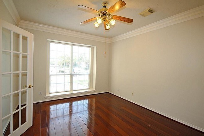 Building Photo - 3018 Ravensport Dr