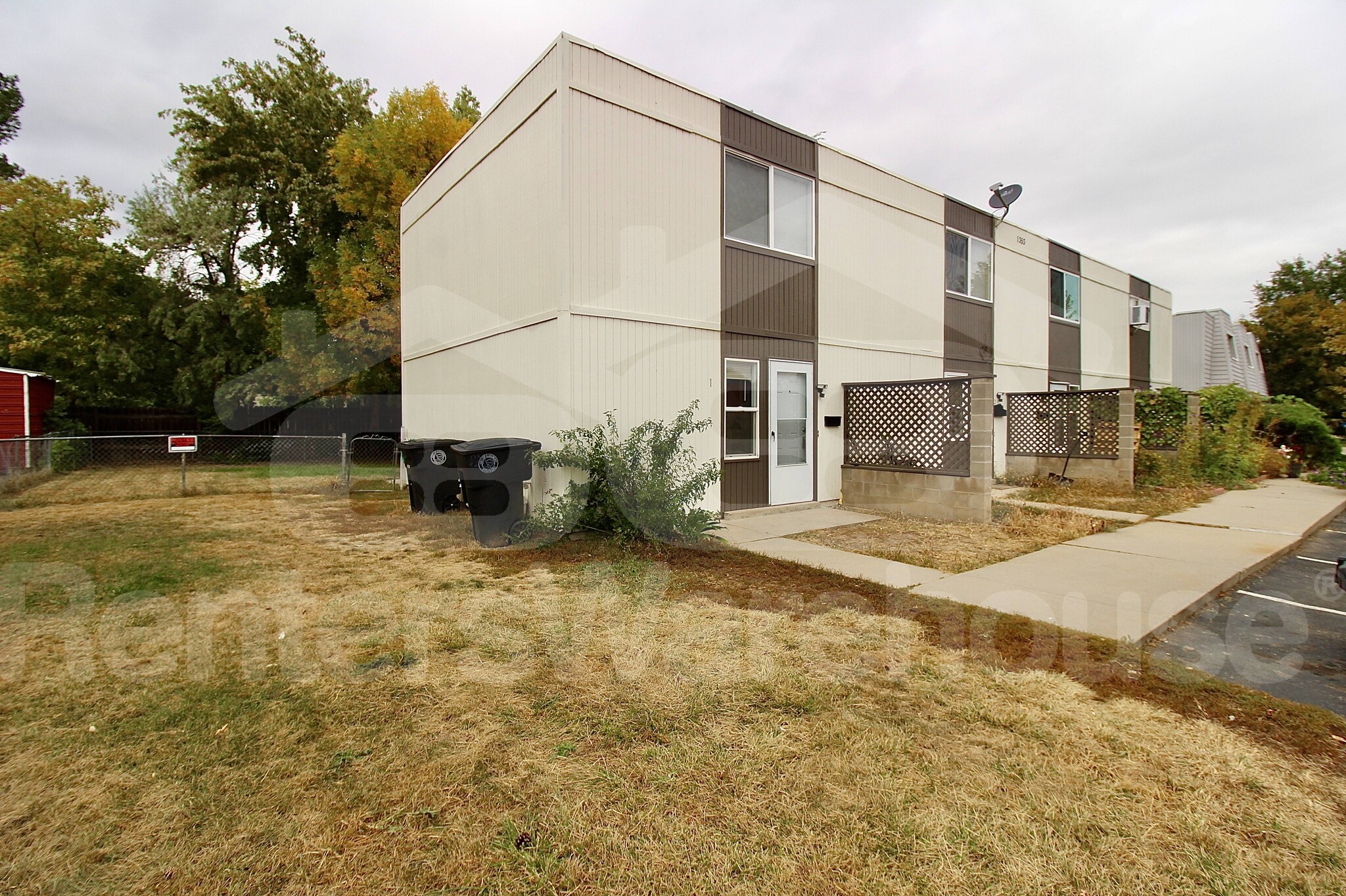 Building Photo - 1353 S Coffman St