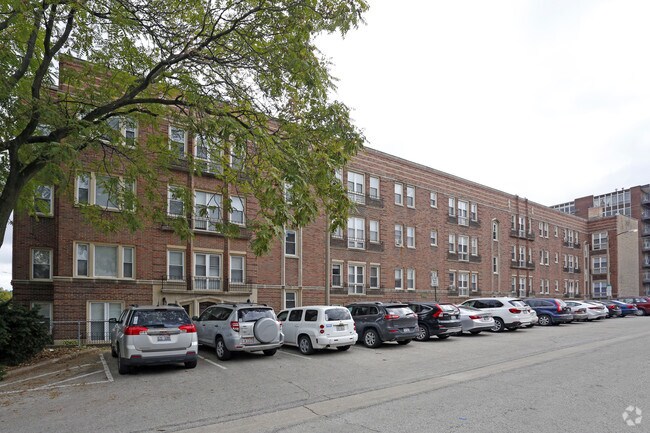 Building Photo - 921-923 Lake St