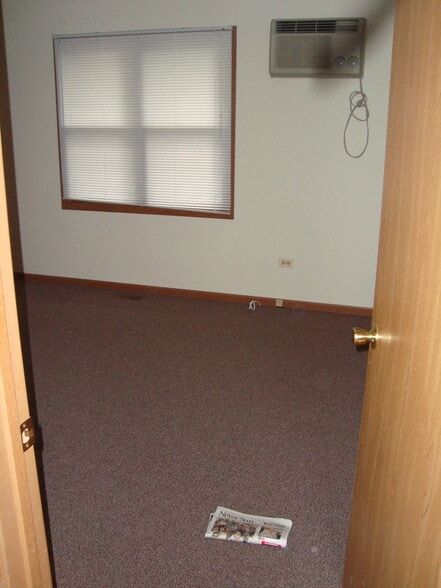 Bedroom - 2217 Hermon Ave