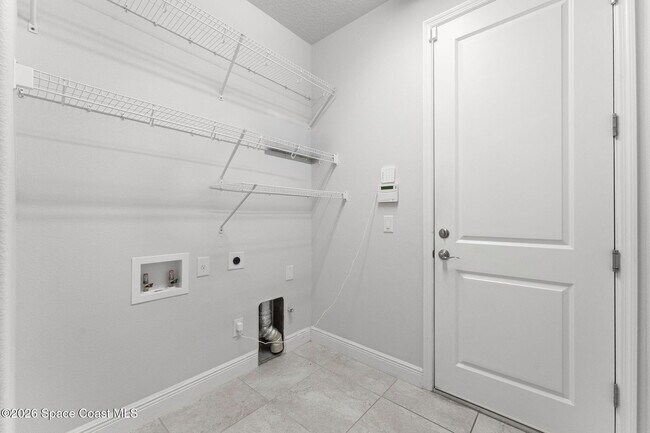 Building Photo - 7440 Jazero Pl
