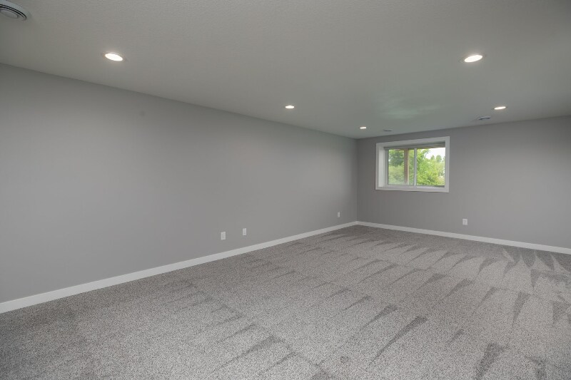 Building Photo - 1006 12th Ave NW