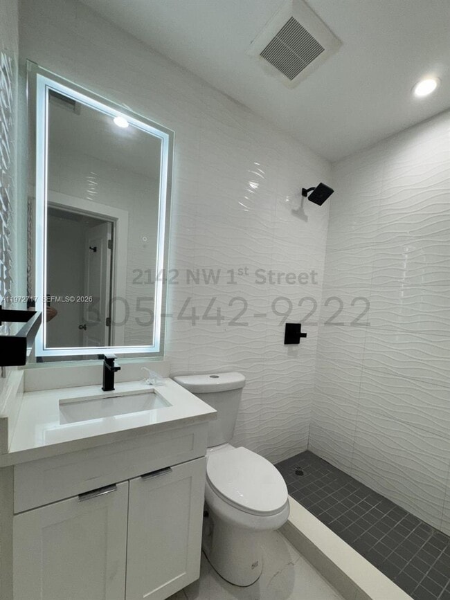 Building Photo - 2142 NW 1st St