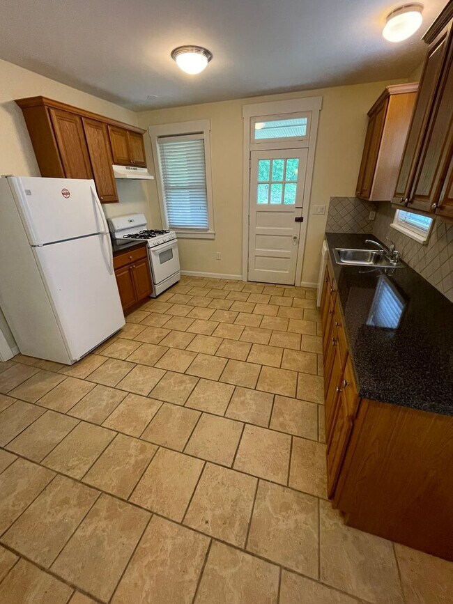 Building Photo - 234-236 Ridge Ave - (26147)