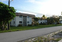 Building Photo - Lakeview Apartments - 5911 SW 41 St