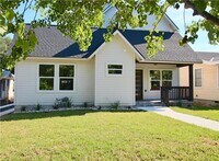 Building Photo - 705 Harris Ave