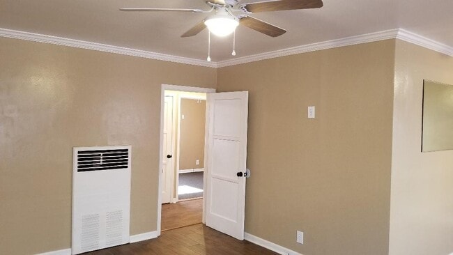 Building Photo - 2018 W 35th St