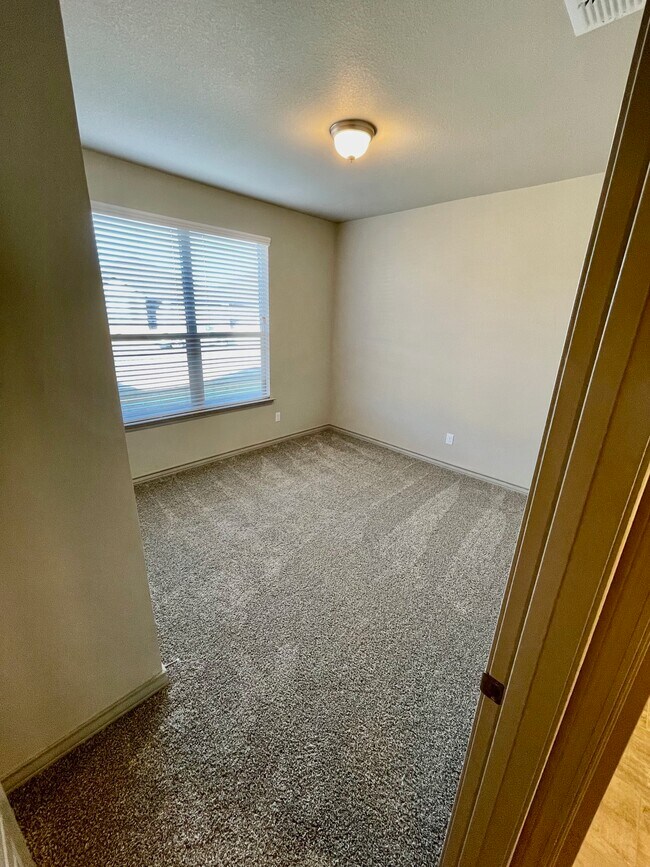 Building Photo - 7017 22nd St