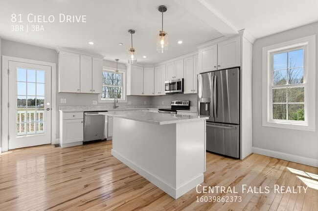 Building Photo - 81 Cielo Dr