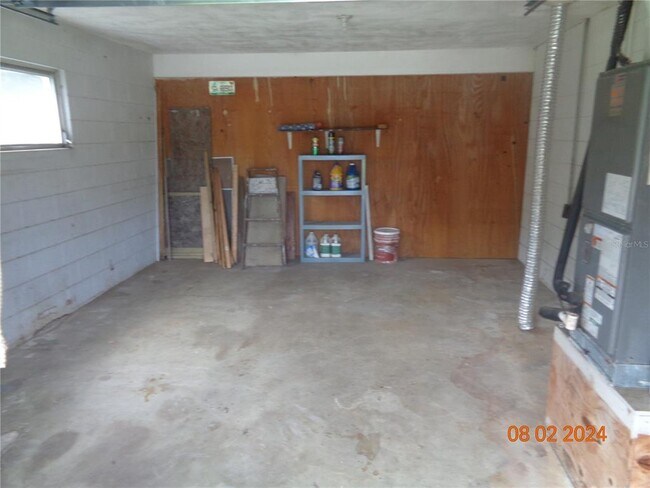 Building Photo - 508 Camelia Ln