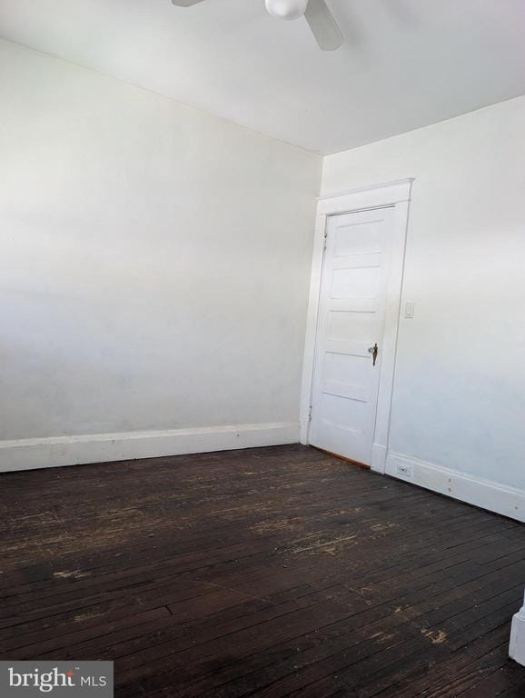 Building Photo - 3135 Tilden Dr