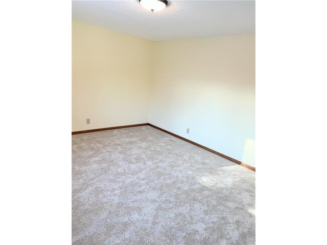 Building Photo - 1670 Stillwater St