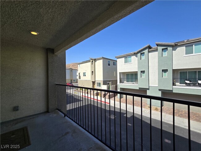 Building Photo - 6858 Truffle Gray St