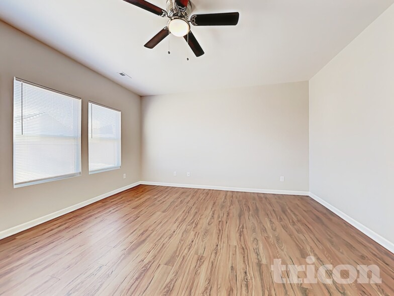 Building Photo - 3640 Gricklade Dr