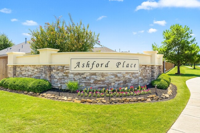 Building Photo - 19031 Telford Way