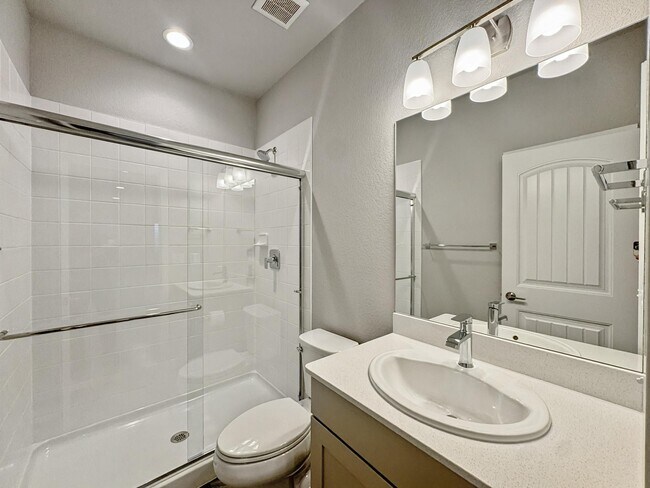 Building Photo - 8633 Noreen Falls Dr