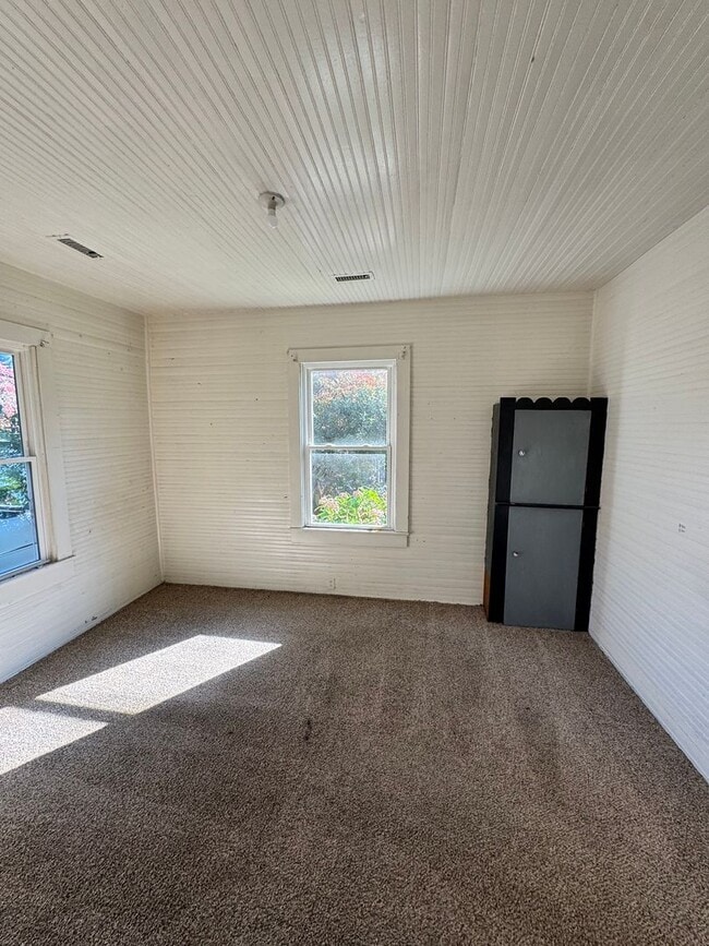 Building Photo - 2/1 House in Downtown Shelby, NC