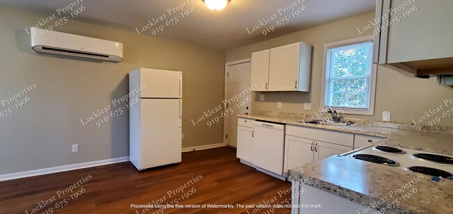 Building Photo - 603 Hugh St