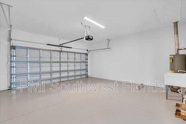 Building Photo - 18018 Franklin Park Ct