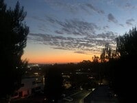 Building Photo - Perfectly located 2 bed, 2 bath condo in San Diego's Bay Ho area