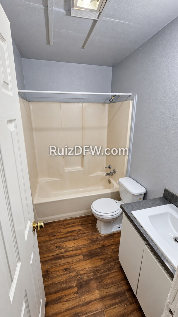 Building Photo - 3601-3603 Ripy Ct