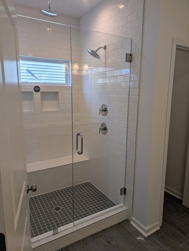 Building Photo - NEW 4BD/3BTH HOUSE- STONEBRIDGE FAIRWAYS COMMUNITY- Golf Course View- AVAILABLE NOW!