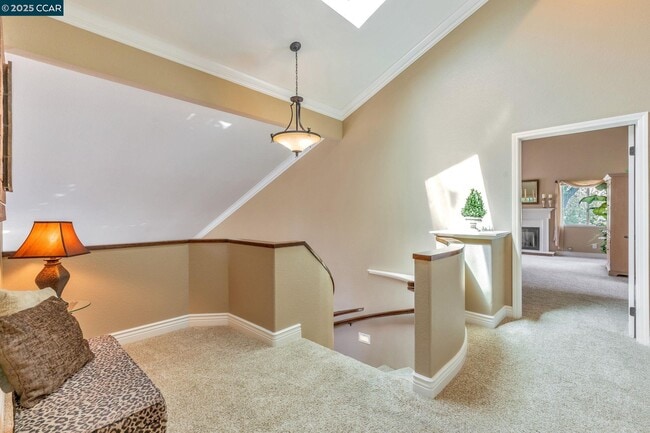 Building Photo - 668 Sun Tree Ct