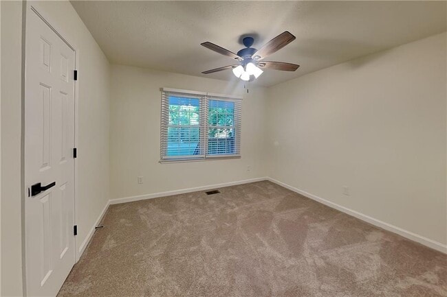Building Photo - 4928 Olde Mill Dr