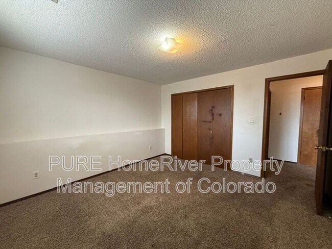 Building Photo - 1122 Yuma St