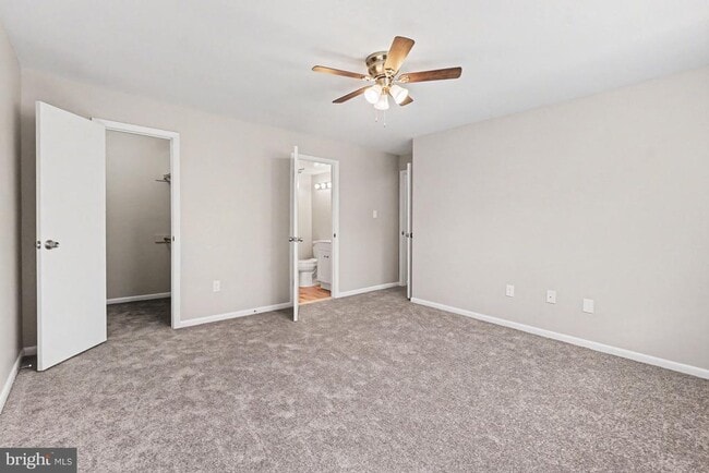 Building Photo - 4 Juliet Ln