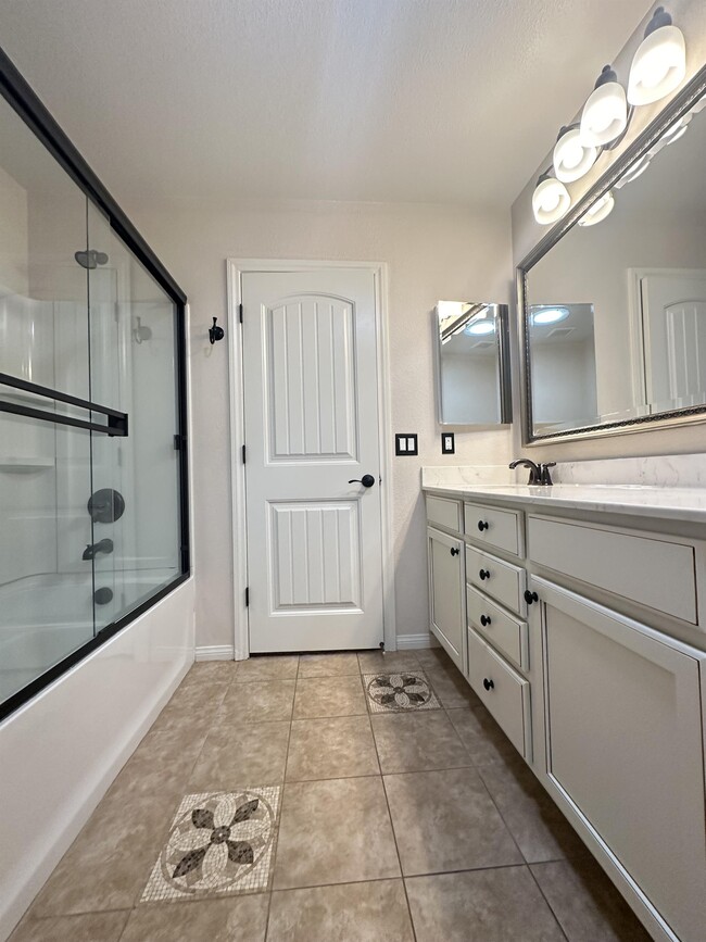 Building Photo - 11161 Sweetstem Ct