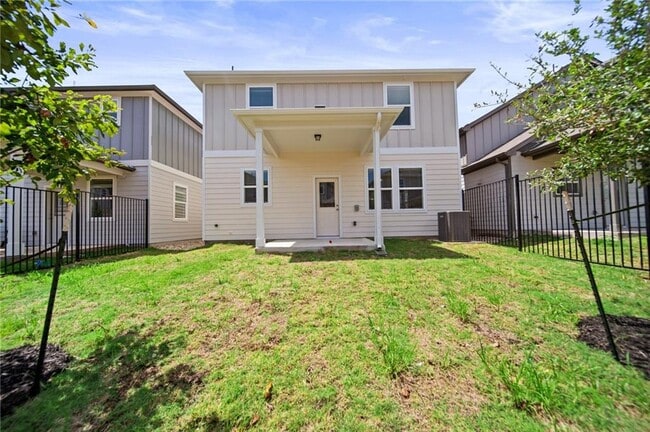 Building Photo - 10025 Dawn Pearl Dr