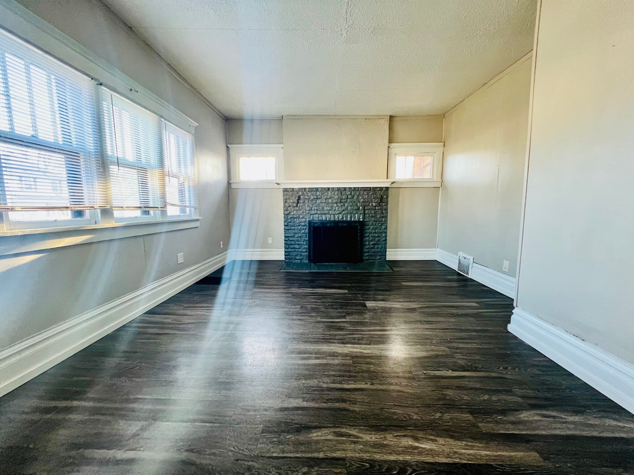 Living Room - 604 Burton Ave